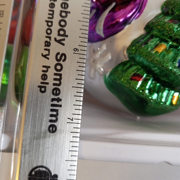 Vintage Large 7" Plastic Christmas Ornaments. - Picture 5 of 10